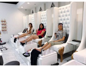 Modern leisure spa pedicure tub foot massage bowl chair nail bar sofa station manicure pedicure bench
