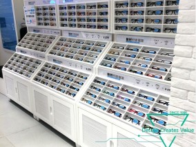 Wooden Sunglasses Store Furniture Glasses Showroom Display Showcase Optical Eyewear Shop Counter Advertising Design